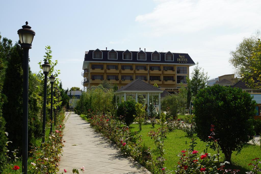 River Side Hotel Mingachevir Exterior foto